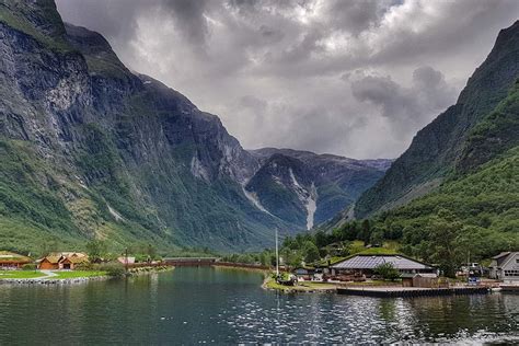 Gudvangen Fjordtell: Learn about Viking history – for real