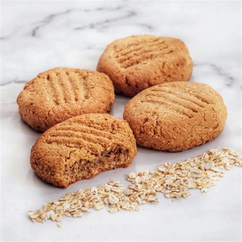 5-INGREDIENT HEALTHY VEGAN ANZAC BISCUITS » RUN2FOOD