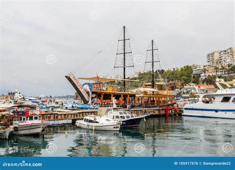 Old Town of Antalya, Turkey Editorial Photo - Image of house, fort: 105917576