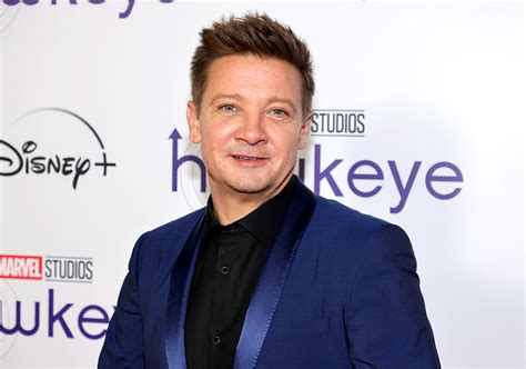 Jeremy Renner Sits Down With Diane Sawyer in First Interview After Snowplow Accident | Vanity Fair