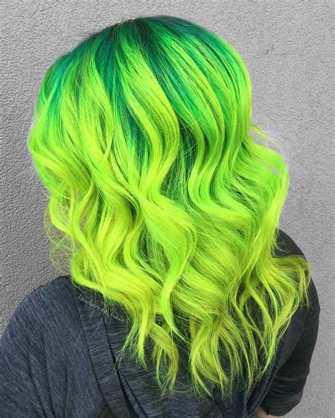 Electric green hair 🎀 #greenhair #hairinspo #hairstyles #hair #neonhair | Dark green hair, Hair ...