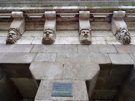 Execution Site of Jacques de Molay – Paris, France - Atlas Obscura