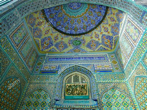 Tilework detail of the Blue Mosque in Mazar-e Sharif Afghanistan [1300 x 975] Beautiful Mosques ...