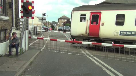 Saxmundham Station Level Crossing - YouTube