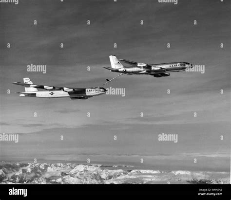 Boeing Airplanes. US Air Force Stock Photo - Alamy