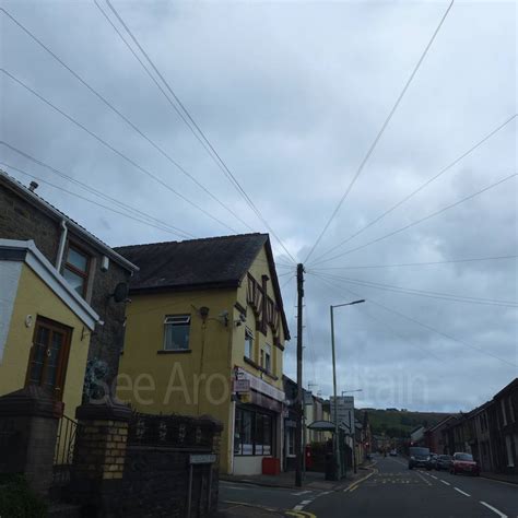 Ystrad Food Stores and Off Licence, Ystrad, Rhondda Cynon Taf - See Around Britain