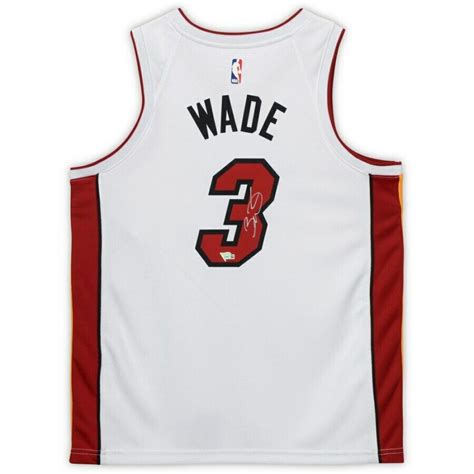 Dwyane Wade Signed Miami Heat Jersey (Fanatics Hologram) | Pristine Auction