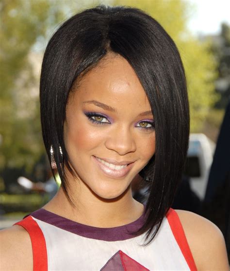 46 Rihanna Hairstyles from 2006 to 2022 - PureWow