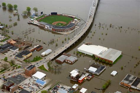 Mississippi River flooding is longest-lasting since 'Great Flood' of 1927 - Strange Sounds