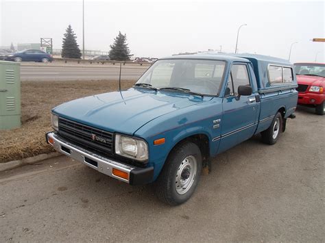 Curbside Classic: 1982 Toyota Diesel Pickup