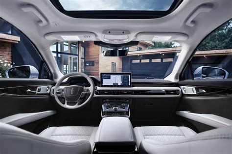 2023 Lincoln Nautilus® SUV Design Features