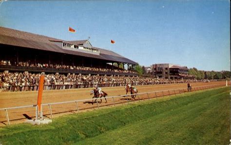 Keeneland Race Track Kentucky Horse Racing