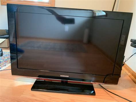 36 inch Samsung TV for Sale in Cincinnati, OH - OfferUp