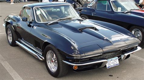 1967 C2 Chevrolet Corvette: Specifications, VIN, & Options