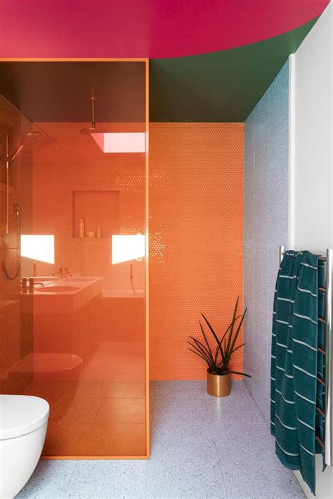 Gallery of Modernist Wonderland Renovation / WOWOWA Architects - 22 | Bathroom decor colors ...