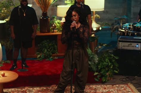 H.E.R.'s 'Damage' Video: Watch