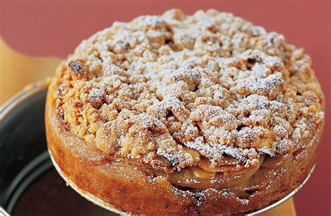 You Only Need 6 Ingredients To Make Martha Stewart's Apple Pie Cake ...