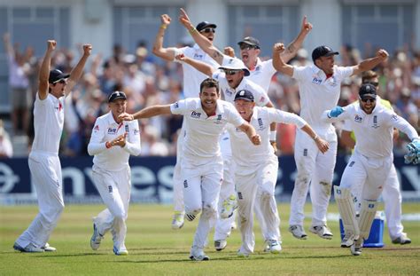 Ashes 2013: England Beat Australia In First Test At Trent Bridge (PICTURES) | HuffPost UK