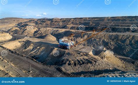 Coal mining in open pit stock photo. Image of industry - 140969344