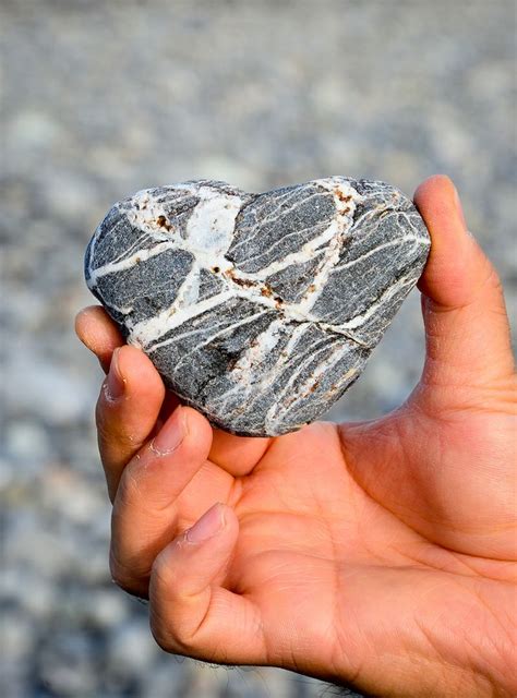 96 best Heart-Shaped Rocks images on Pinterest