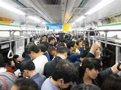 JAPANKURU: :::SPECIAL::: # The Most Crowded Trains in Tokyo! Try to avoid taking these trains ...