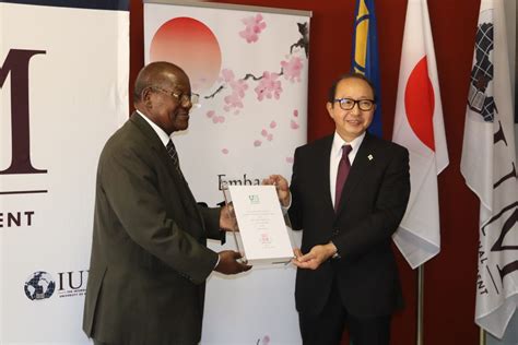 IUM Dorado Main Campus Receives 85 Books from Japanese Embassy ...