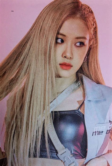 Scan BLACKPINK Rosé from Kill This Love Mini Album Photobook