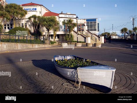 Spa Pavilion venue Felixstowe Stock Photo - Alamy