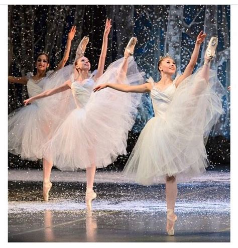 Nutcracker Ballet & Ballet dancers | Dance photography, Dance pictures ...