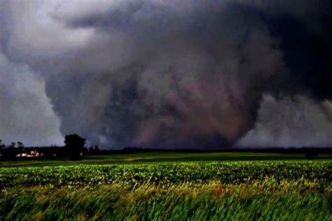 EF5 Tornado | Pictures of weather, Wild weather, Nature