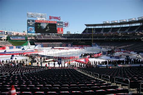 File:Winter Classic 2015 (Chicago at Caps) 027.JPG - Wikimedia Commons