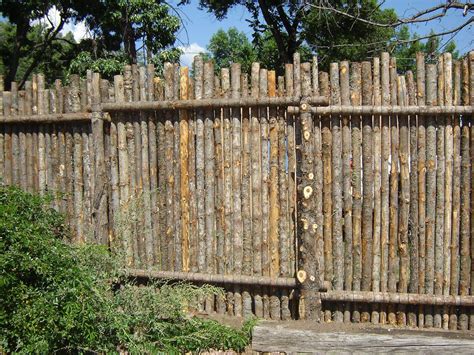 Santa Fe "Coyote Fence" Back Side | Decorate | Pinterest | Santa fe, Fences and Santa