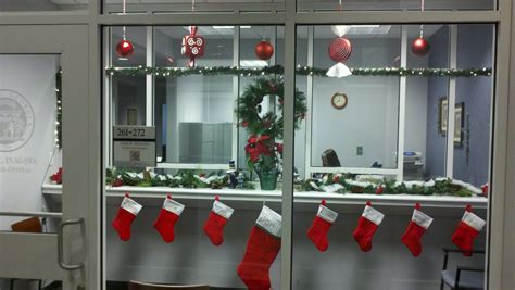 29-office-christmas-decoration-ideas-themes-office-christmas-1000 ...