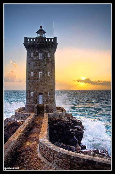 Bretagne - Phare de Kermorvan | Lighthouse pictures, Beautiful lighthouse, Lighthouse