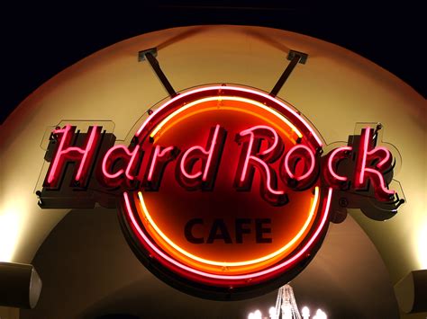 File:Hard Rock Cafe neon.png - Wikipedia