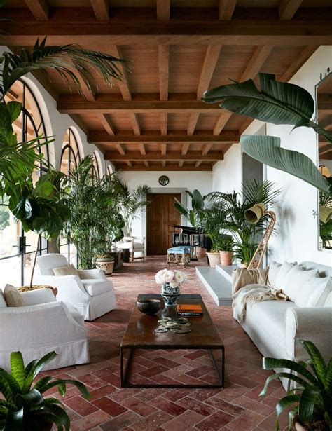 Interior Design With Character by Atelier AM | Casas de estilo espanhol, Casa de estilo espanhol ...