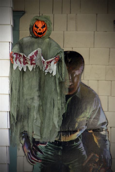 Death Halloween Decoration Free Stock Photo - Public Domain Pictures