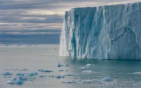 Svalbard Archipelago | Landscapes of Svalbard. Svalbard (Spitsbergen) Archipelago, Norway ...