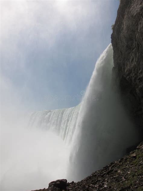 NIAGARA FALLS, Canada - AUG 4: Attraction Upside Down House on Clifton ...