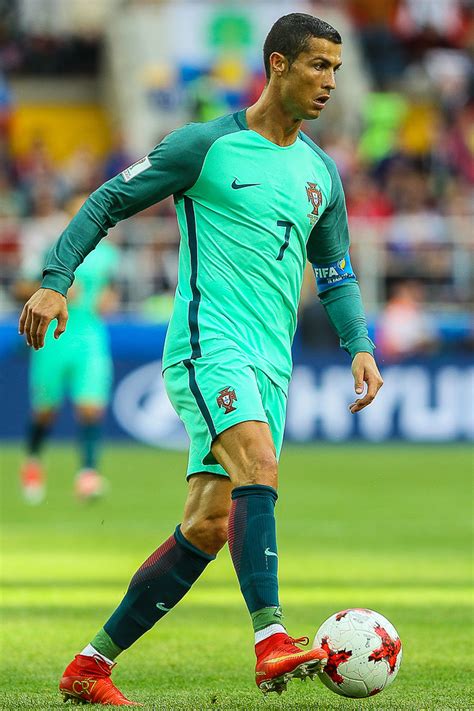 File:Cristiano Ronaldo 2017.jpg - Wikimedia Commons