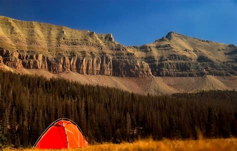 Best Four Season Tents Reviewed 2024 | Gearweare.net