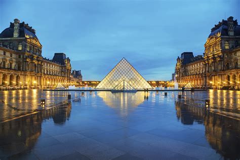 Les plus beaux monuments français | 64 lieux à découvrir