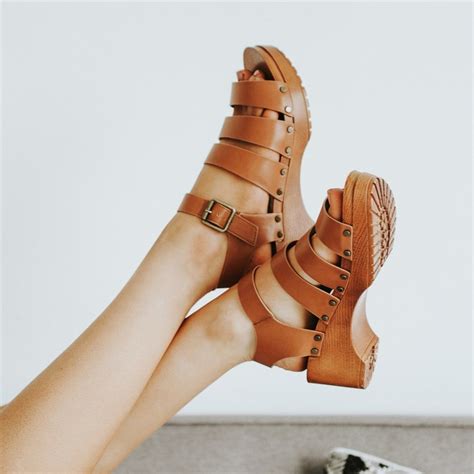 Wood Platform Sandals | 2 Styles | Wood platform sandals, Platform sandals, Wooden platform sandals