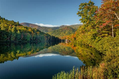 How to Experience the Best of Georgia's Beautiful Fall Colors ...