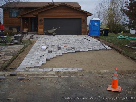 Interlocking Concrete Paver Driveway | Borgert Paving Stones… | Flickr