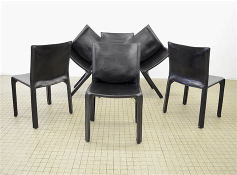 Set of 6 Cassina Cab 412 black leather dining chairs by Mario Bellini, 1977 | #153075