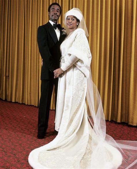 Aretha Franklin and Glynn Turman on their wedding day (1978) : r ...