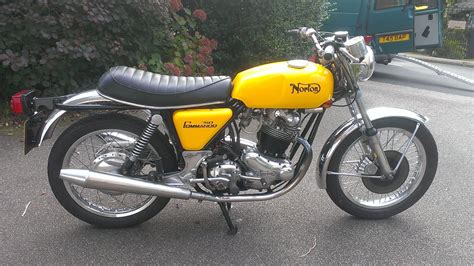 1972 Norton 750 Commando Roadster