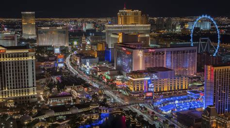 Las Vegas Strip entdecken: Beste Hotels, Shows und Attraktionen