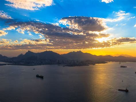 Rio de Janeiro Sunset | Natural landmarks, Rio, Sunset